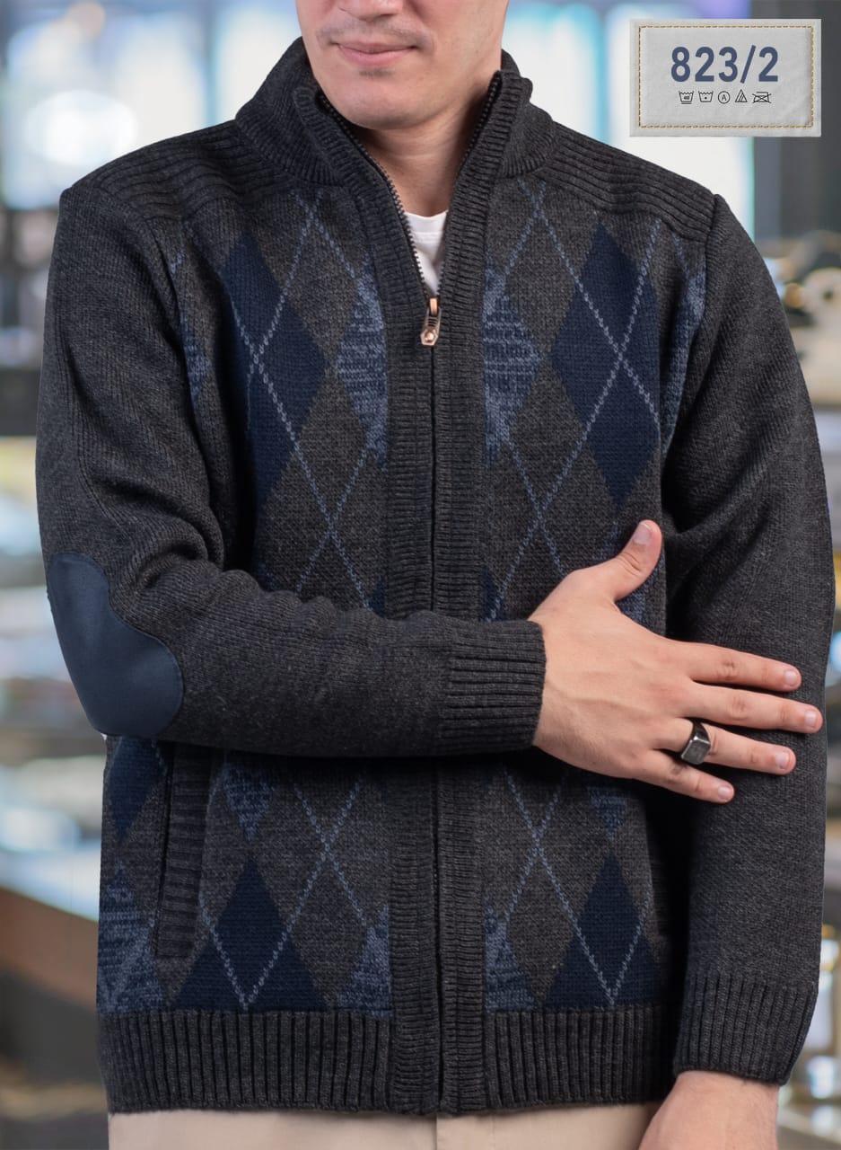 Sweater 823 / 2