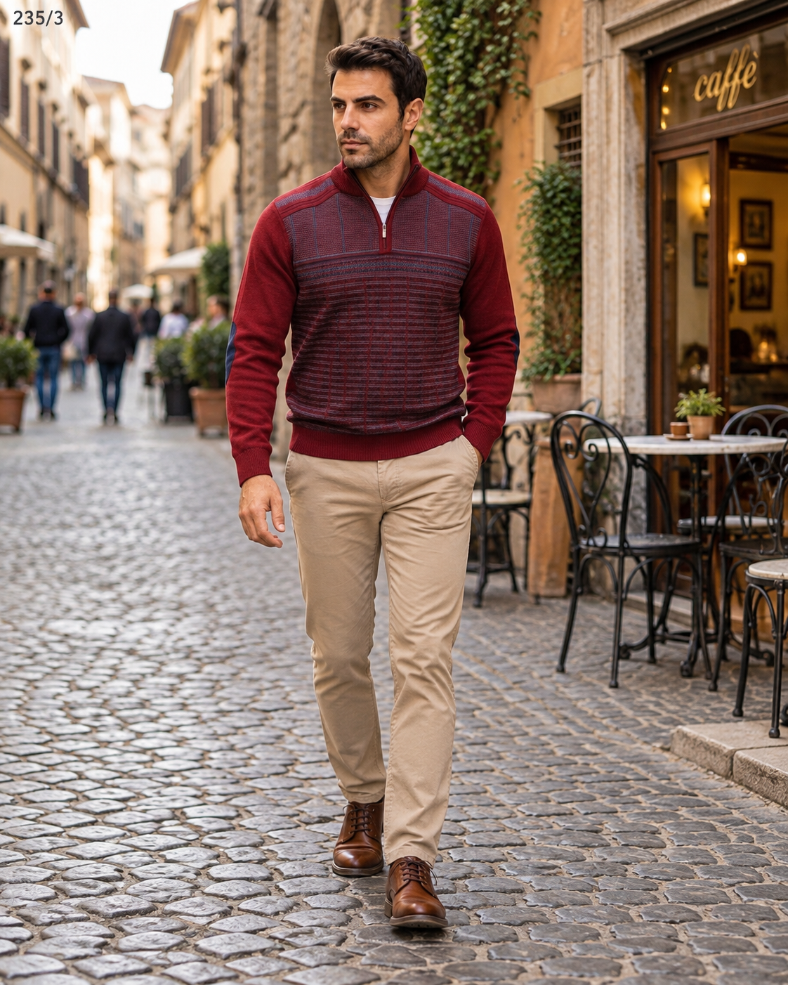 Pullover 235 / 3
