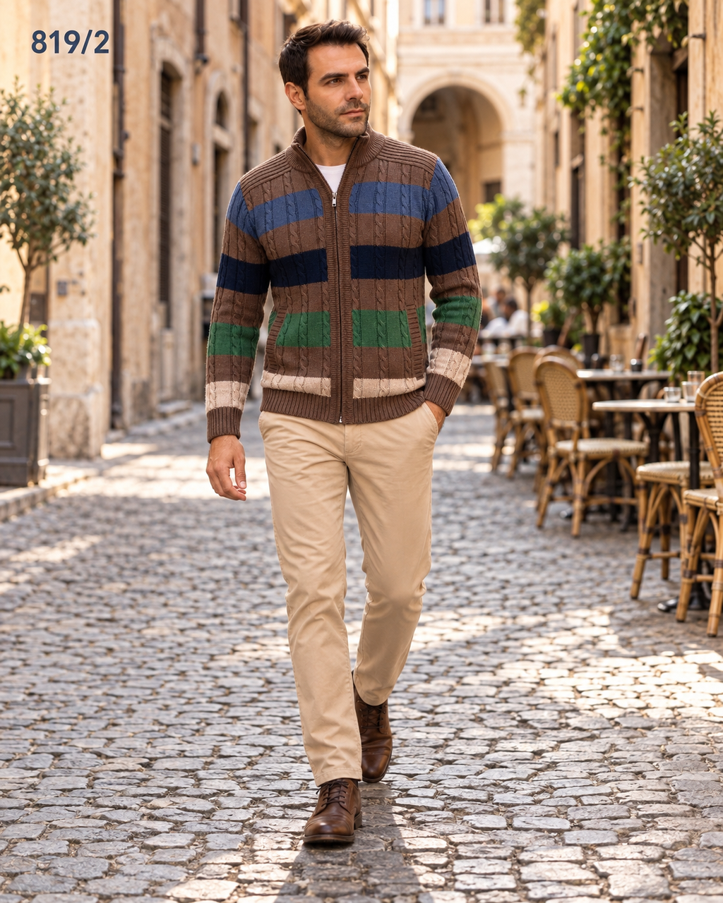 Sweater 819 / 2