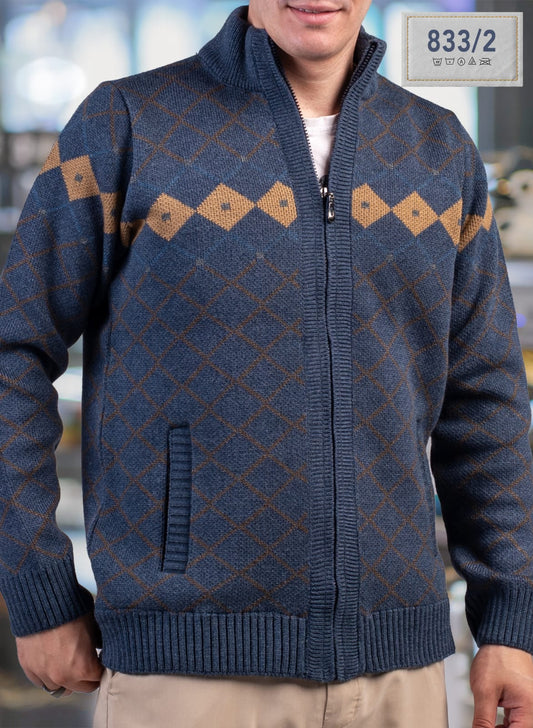 Sweater 833 / 2